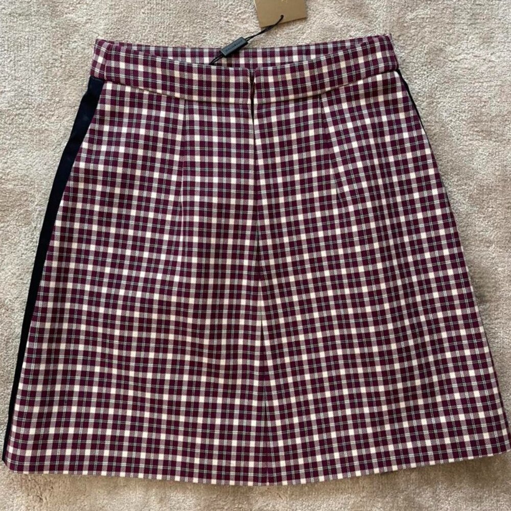NWOT Burberry Checked Pattern Mini Skirt - Size US 8 - Picture 1 of 8
